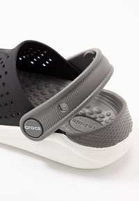 Crocs Badsandal - black