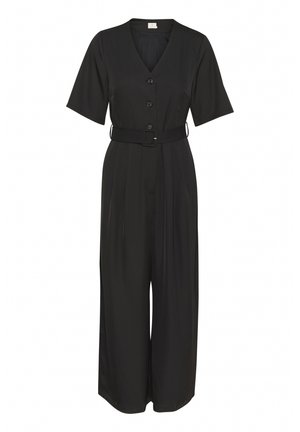 Combinaison noire à manches courtes, décolleté en V, fermeture à boutons sur le devant, ceinture à la taille et coupe large, fabriquée à partir d'un tissu lisse.