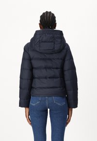 Tommy Hilfiger CASUAL JACKET - Talvejope - desert sky
