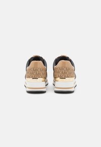 MICHAEL Michael Kors Tenisky - black