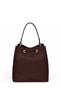 Borsa a tracolla in pelle marrone scuro con un manico singolo, chiusura a cordoncino con occhielli dorati e superficie goffrata.