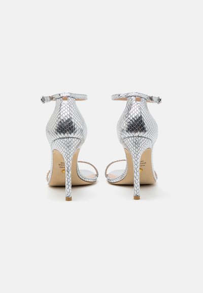 Stuart Weitzman NUDISTSONG - Korolliset sandaalit - silver