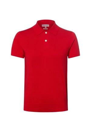 Polo rouge à manches courtes avec deux boutons blancs et un col classique, présenté sur un fond blanc.