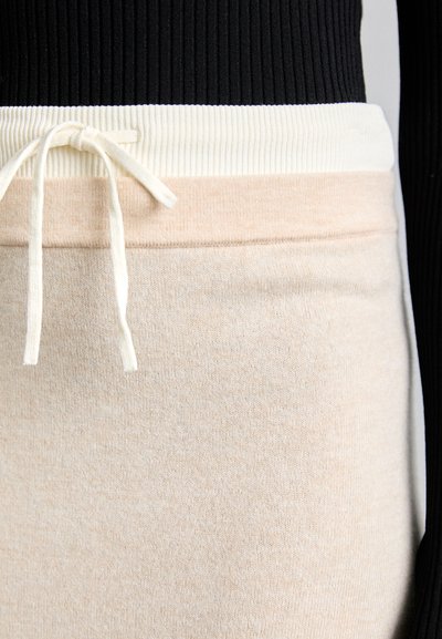 sandro SUSAN - Bleistiftrock - beige