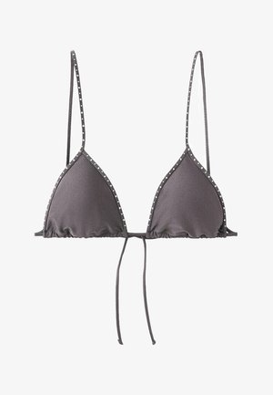 Grauer Bikinioberteil in Dreieckform mit dünnen verstellbaren Trägern und kleinen dekorativen Nieten entlang der Ränder, mit einer Schnürung vorne.