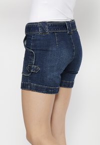 Koroshi Džinsa auduma šorti - azul osc   dark blue