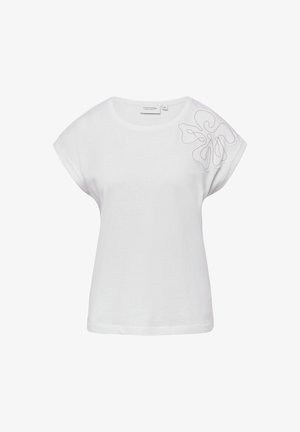 Weißes Baumwoll-T-Shirt mit rundem Ausschnitt und kurzen Ärmeln, das auf der linken Schulter mit einem grauen, gestickten Blumenmuster verziert ist.