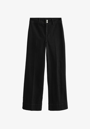 Zwarte wijde broek gemaakt van katoen, met een hoge taille, twee knopen aan de voorkant en een opgerolde zoom. Gladde textuur, geen zichtbare patronen.