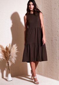LELA REGULAR FIT - Dnevna haljina - brown