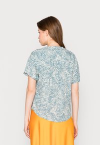 b.young BYMmjoella - Blusa - smoke blue mix