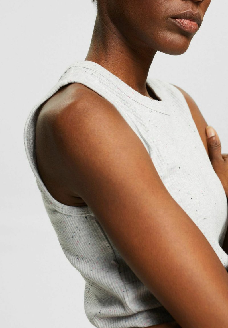 Damen T-Shirts | Esprit Top light grey/hellgrau - YE84688 Damen T-Shirts | Esprit Top light grey/hellgrau - YE84688