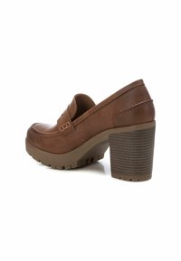 Refresh Tacones - camel