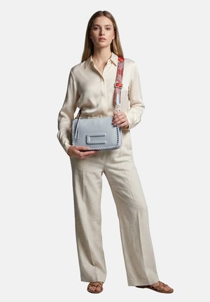 Custo Barcelona, CUSTO BARCELONA CROSSBODY BAG - Borsa a tracolla - blu