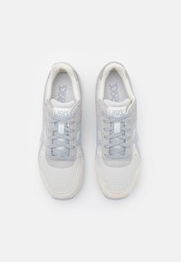 ASICS SportStyle GT-II UNISEX - Sapatilhas - glacier grey/piedmont grey