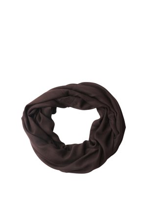 Écharpe infinity en tissu doux marron foncé, torsadée en forme circulaire sur fond blanc.