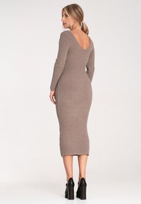 Figl Etuikleid - light brown