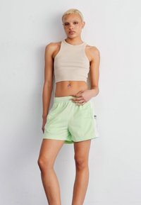 adidas Originals ADIBREAK - Tréningruha alsók - semi green spark