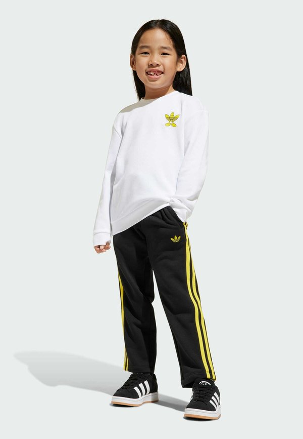 SMILEY WORLD CREW - Tracksuit4