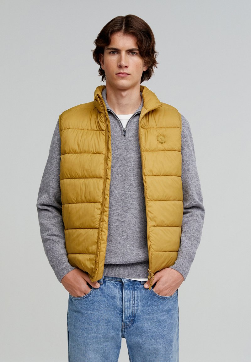 Scalpers NEW GSTAAD  - Vest - mustard