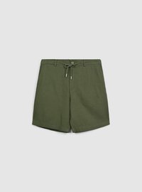 Grüne Leinen-Shorts mit Tunnelzugbund, Knopfverschluss und gesäumten Beinen. Sie zeichnen sich durch eine einfache, glatte Textur und ein minimalistisches Design aus.