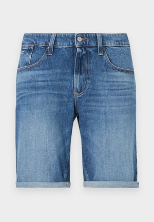 Jeansshorts in einer mittleren blauen Waschung, mit umgeschlagenem Saum, Fünf-Taschen-Design und dezenten Stickdetails.