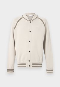 Δεν επιλέχθηκε, moonbeam