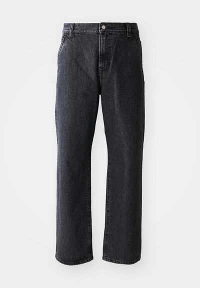 Svarta denimjeans med rak skärning, med en knappstängning, fem fickor och subtil textur. Klassisk design utan framträdande m�önster.