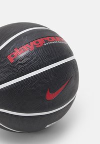 Nike Performance EVERYDAY PLAYGROUND DEFLATED - Basquetebol - black/white/university red