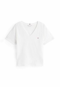 Biała bawełniana koszulka T-shirt z dekoltem w serek i krótkimi rękawami. Posiada małe, haftowane logo w kolorach czerwonym, białym i niebieskim na lewej piersi. Miła w dotyku.