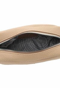 SURI FREY Borsa a tracolla - light brown