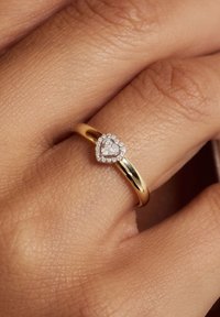 Isabel Bernard Bague - gold coloured