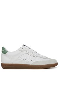 White leather sneaker with green suede accent and gum rubber outsole. Features perforated detailing, lace closure, and branding on the heel.