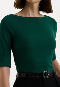 Lauren Ralph Lauren STRETCH COTTON BOATNECK TEE - Navadna majica - deep emerald
