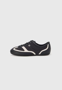 Non sélectionné, black