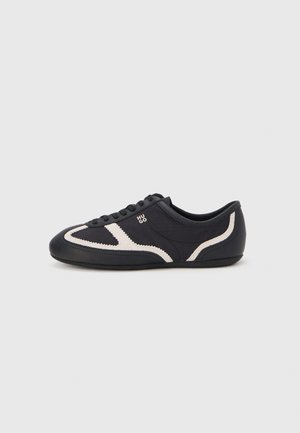 MYSTIE - Baskets basses - black