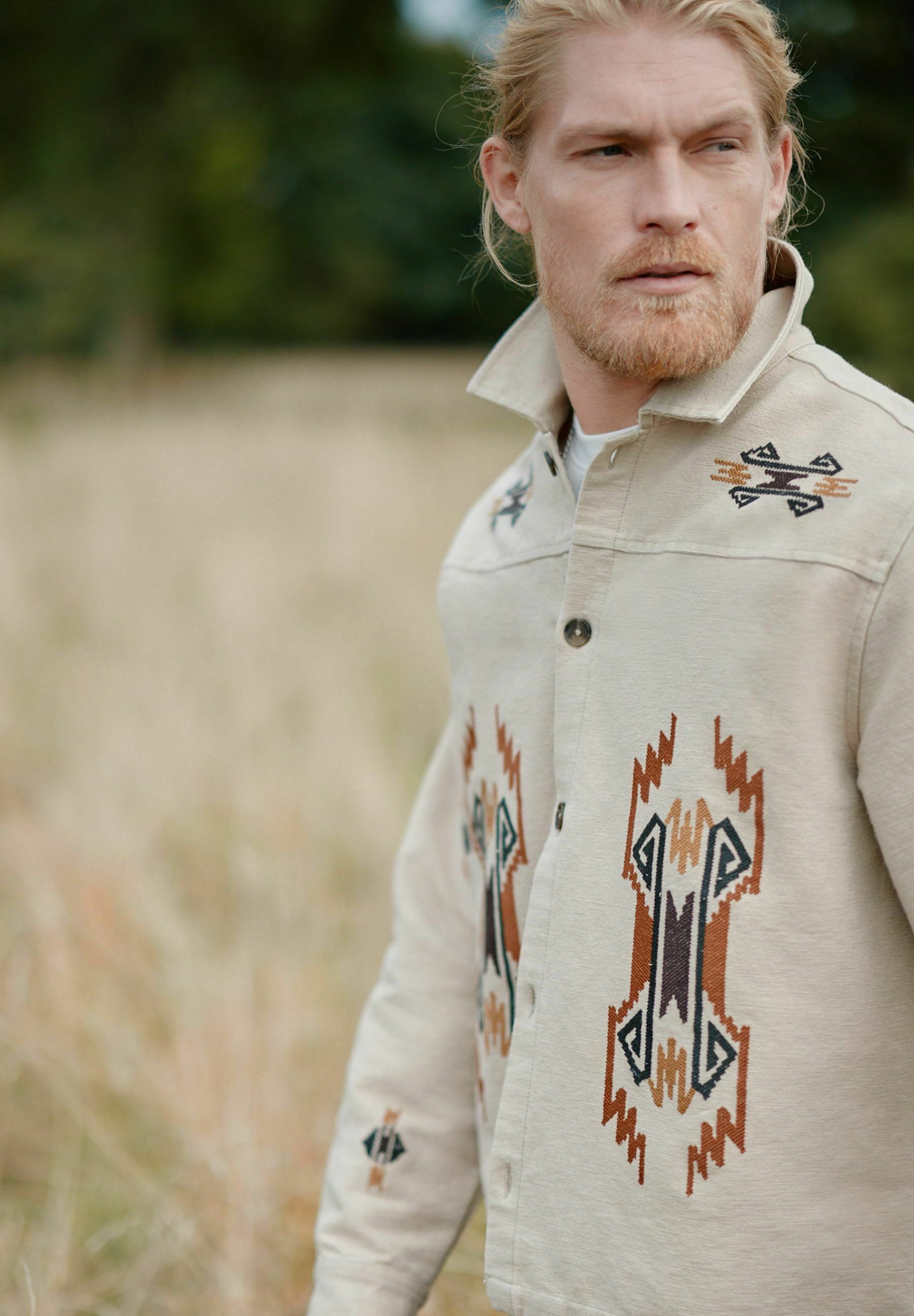Next REGULAR FIT NAVAJO STYLE EMBROIDERED - Summer jacket