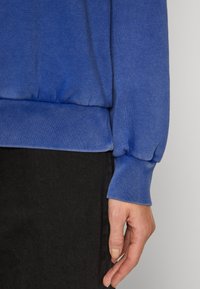 GAP NEW CREW - Mikina - rolling bay blue