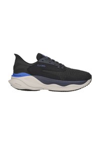 Baskets Clarks noires et bleues avec dessus en maille, semelle coussinée et fermeture à lacets, présentées de profil sur un fond blanc.