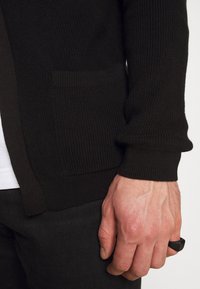 Denim Project Kofta - black