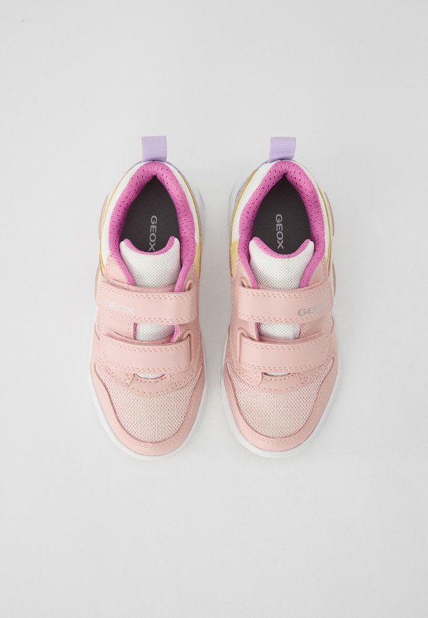 J ILLUMINUS GIRL - Trainers3