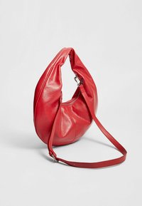 Stradivarius OVAL - Käsilaukku - red