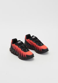 AIR MAX DN8 - Sneakers laag - black/universal red/bright crimson