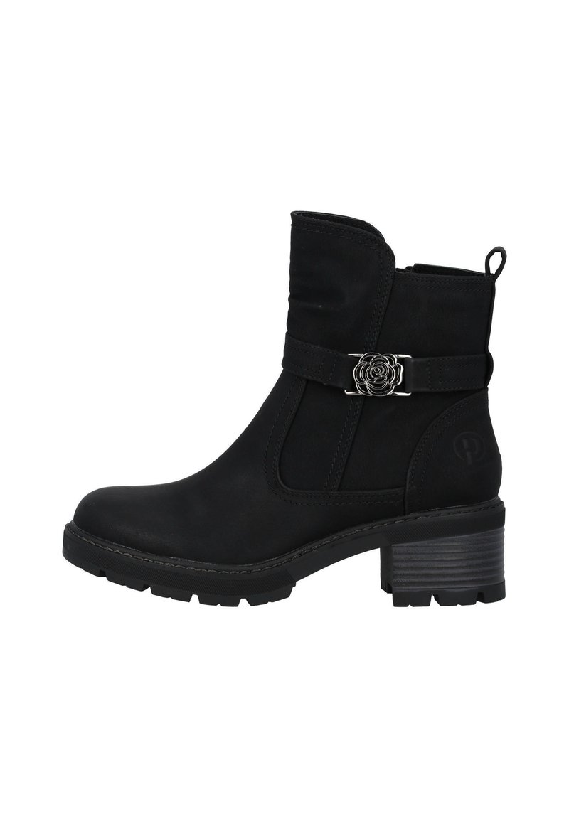 Bottines noires avec un extérieur en suède, un bout rond, un accent décoratif en métal en forme de rose sur la sangle, et un solide talon bloc.