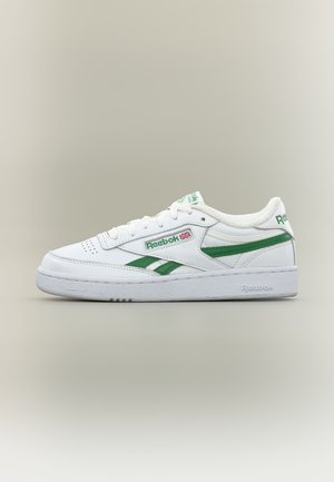 Reebok Classic, CLUB C REVENGE UNISEX - Baskets basses - white/glen green