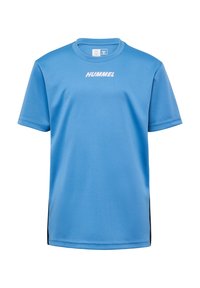 T-shirt de sport bleu clair à manches courtes avec le logo "HUMMEL" blanc sur la poitrine et des panneaux latéraux noirs.