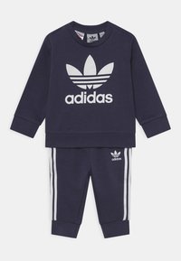 Selectat, shadow navy