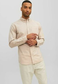 Jack & Jones PREMIUM JPRBLUBROOK OXFORD  NOOS - Camisa - sand