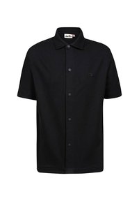 Camicia nera a maniche corte con bottoni e colletto, con una leggera texture e un logo ricamato sul lato sinistro del petto.