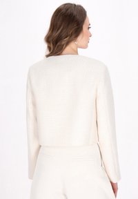 DreiMaster Cardigan - offwhite