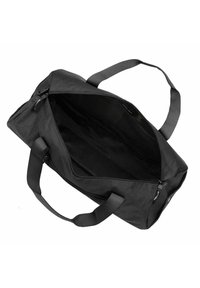 Borsa da viaggio nera a forma di duffle con chiusura con zip, materiale in tessuto e doppie maniglie. Presenta un ampio interno e una tasca in rete. Design semplice.